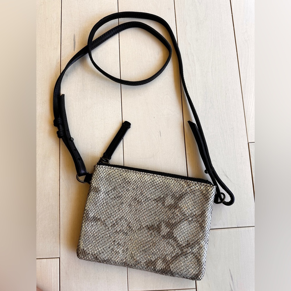 49 Square Miles Leather 
Rissetto Crossbody
